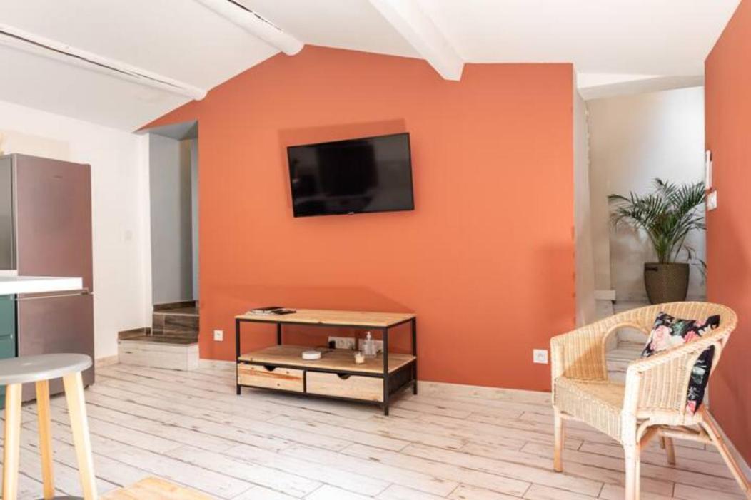 Ferienwohnung Le Marronnier 2 LʼIsle-sur-la-Sorgue Exterior foto