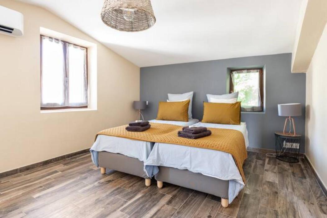 Ferienwohnung Le Marronnier 2 LʼIsle-sur-la-Sorgue Exterior foto