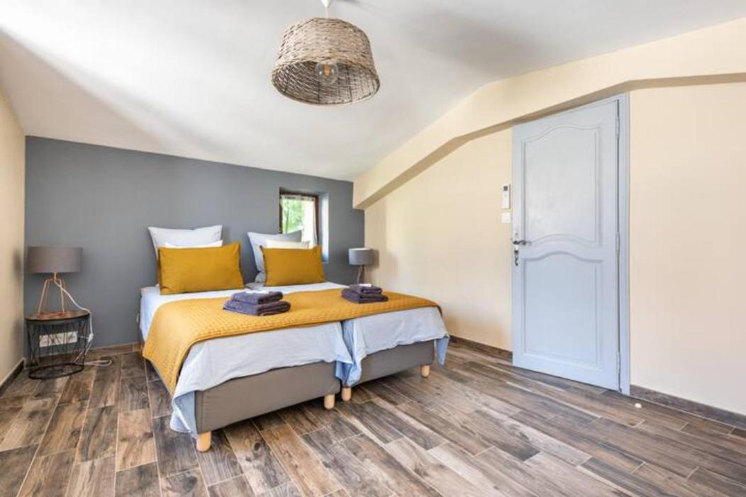 Ferienwohnung Le Marronnier 2 LʼIsle-sur-la-Sorgue Exterior foto